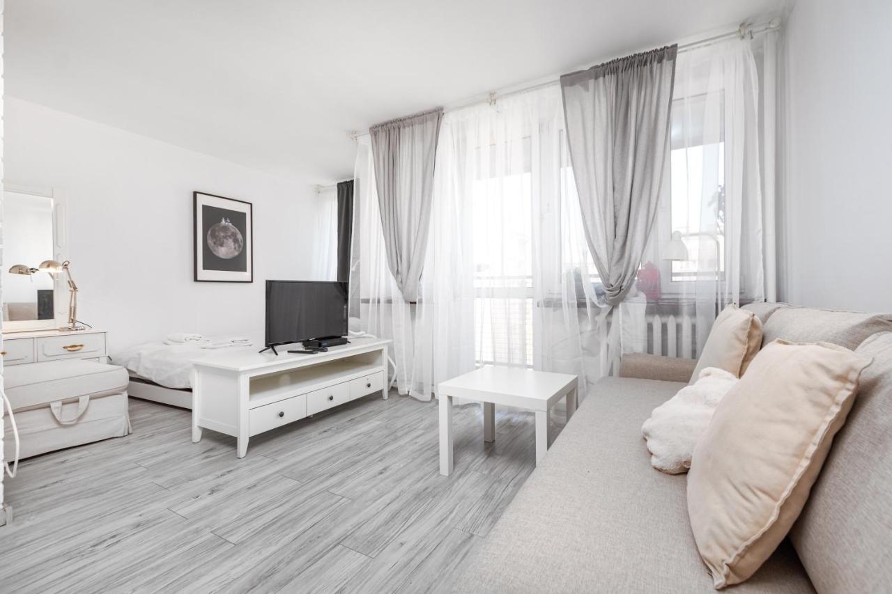 Gornoslaska 17/19 By Homeprime Варшава Экстерьер фото